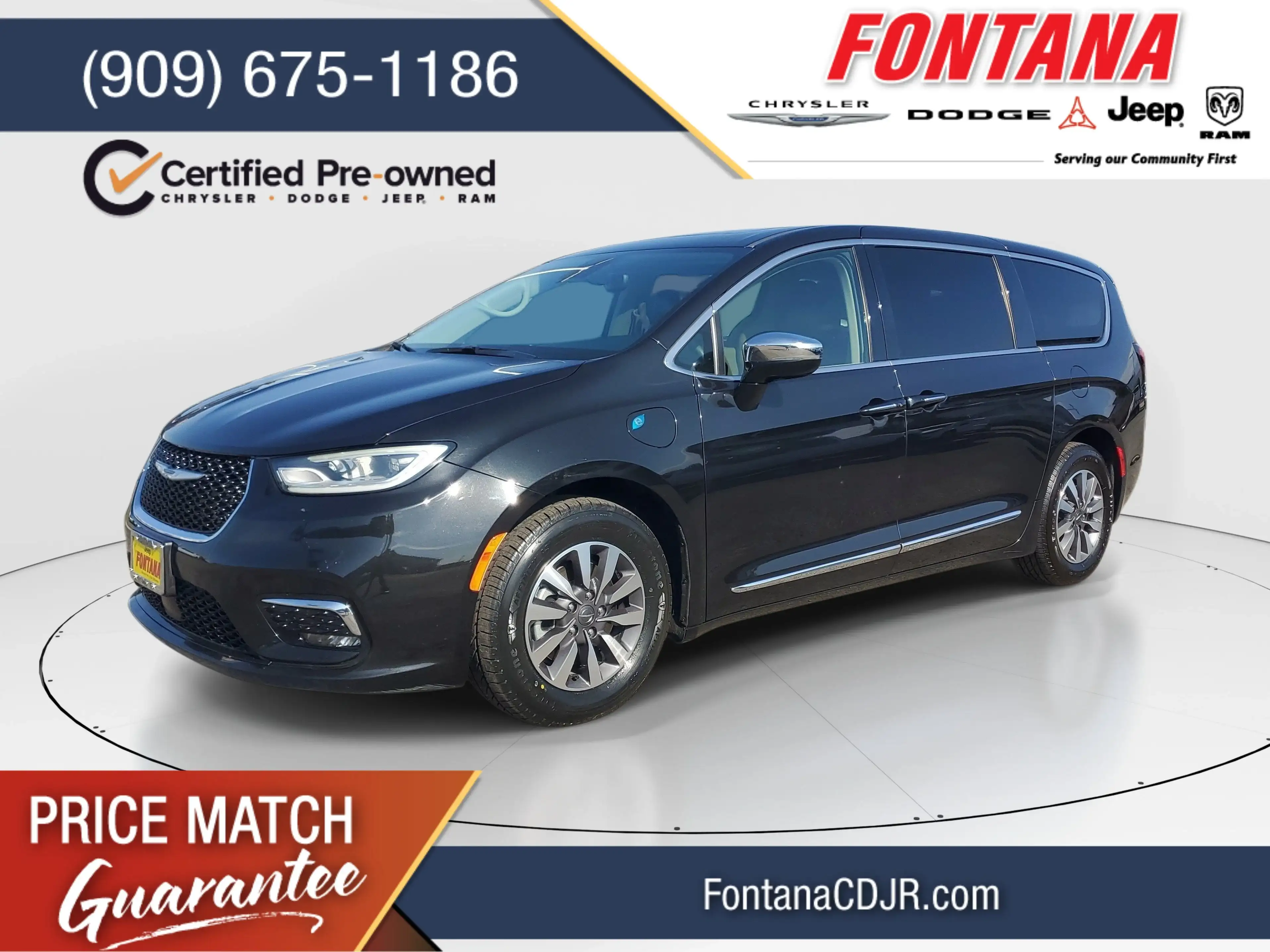 2023 Chrysler Pacifica Hybrid Limited Hybrid's photo