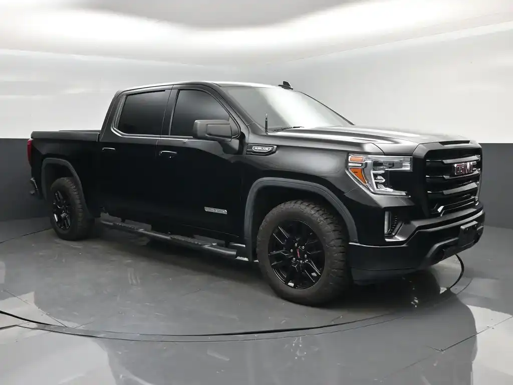 2020 GMC Sierra 4WD Crew Cab Standard Box Elevation's photo