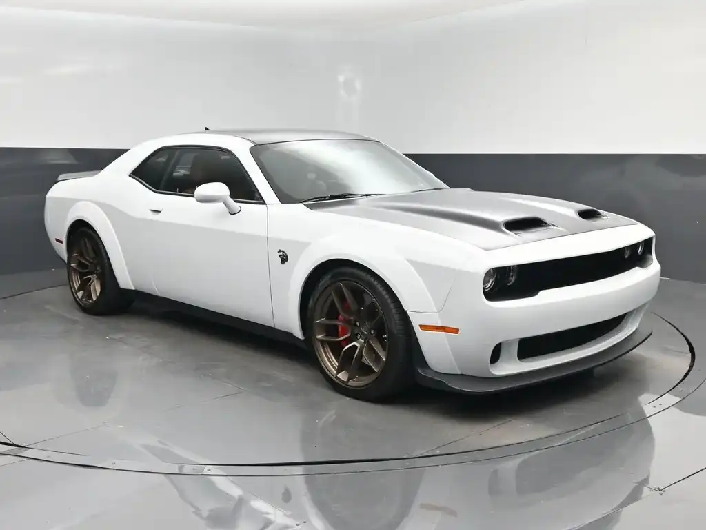 2023 Dodge Challenger SRT Hellcat Widebody Auto Jailbreak's photo