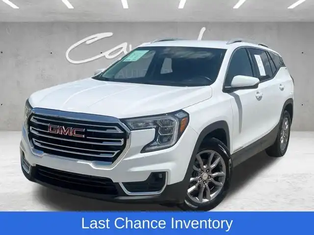 2024 GMC Terrain SLT FWD's photo