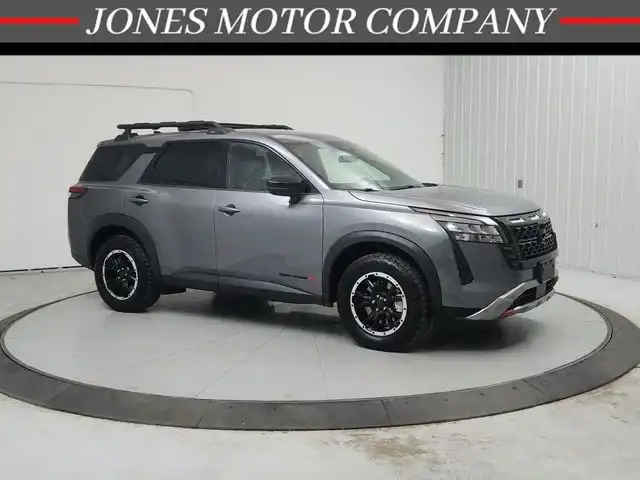 2026 Nissan Pathfinder Rock Creek 4WD's photo