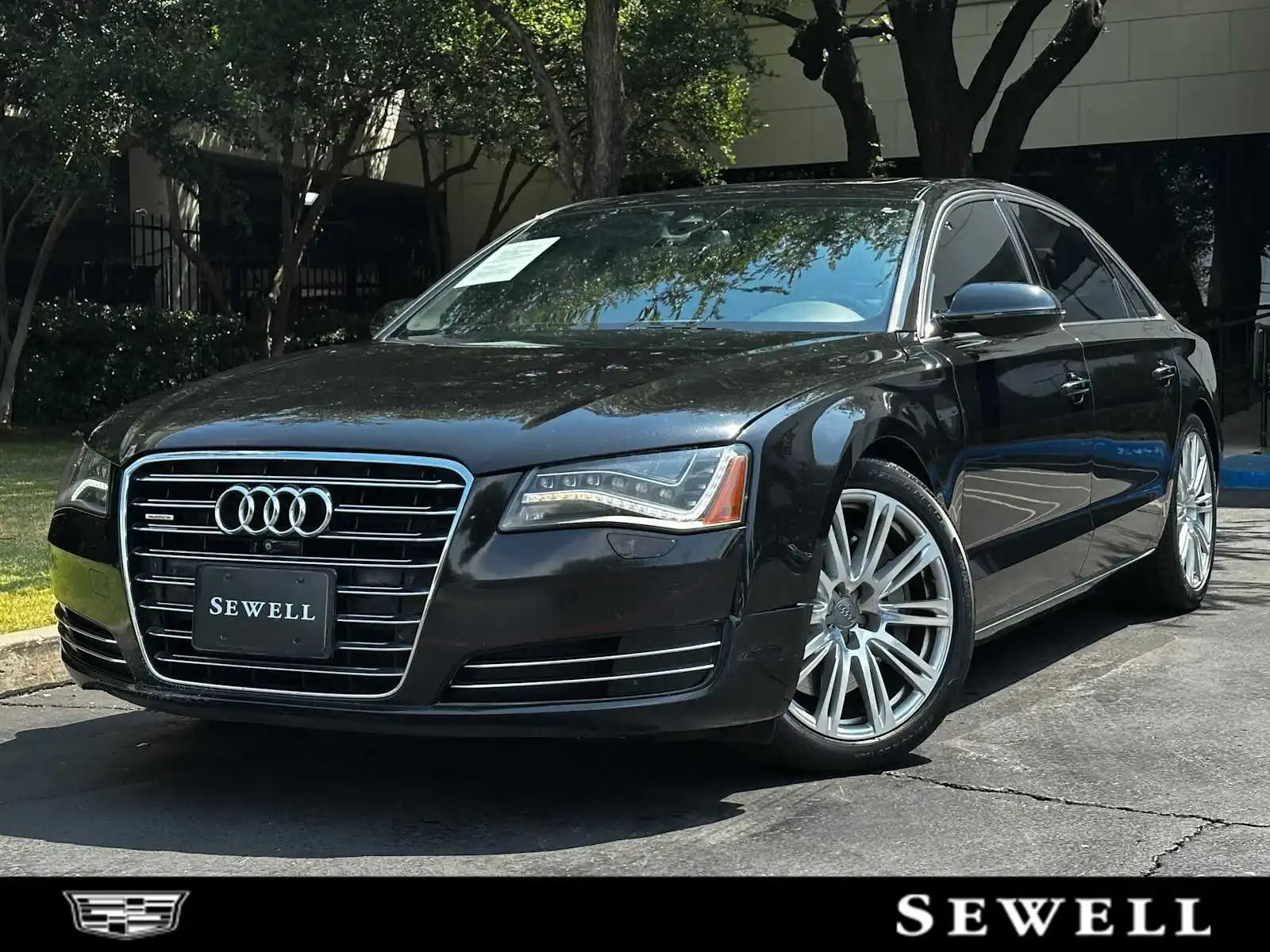 2013 Audi A8 4.0T LWB quattro Tiptronic's photo