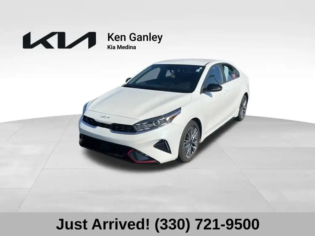 2024 Kia Forte GT-Line AT's photo