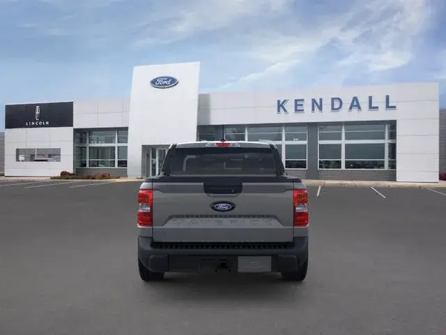 2026 Ford Maverick XLT FWD photo 5