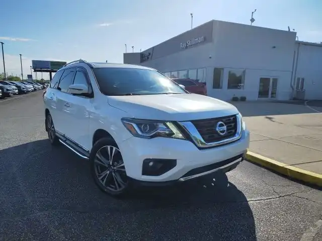 2020 Nissan Pathfinder Platinum 4WD's photo