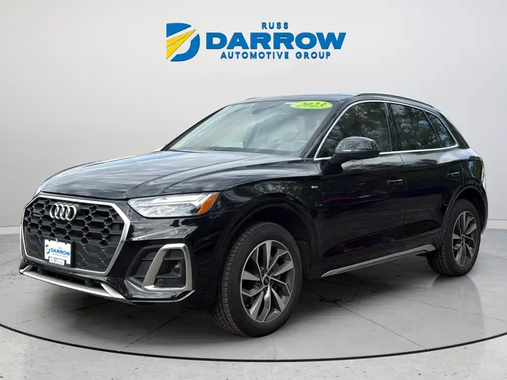 2023 Audi Q5 45 Premium's photo
