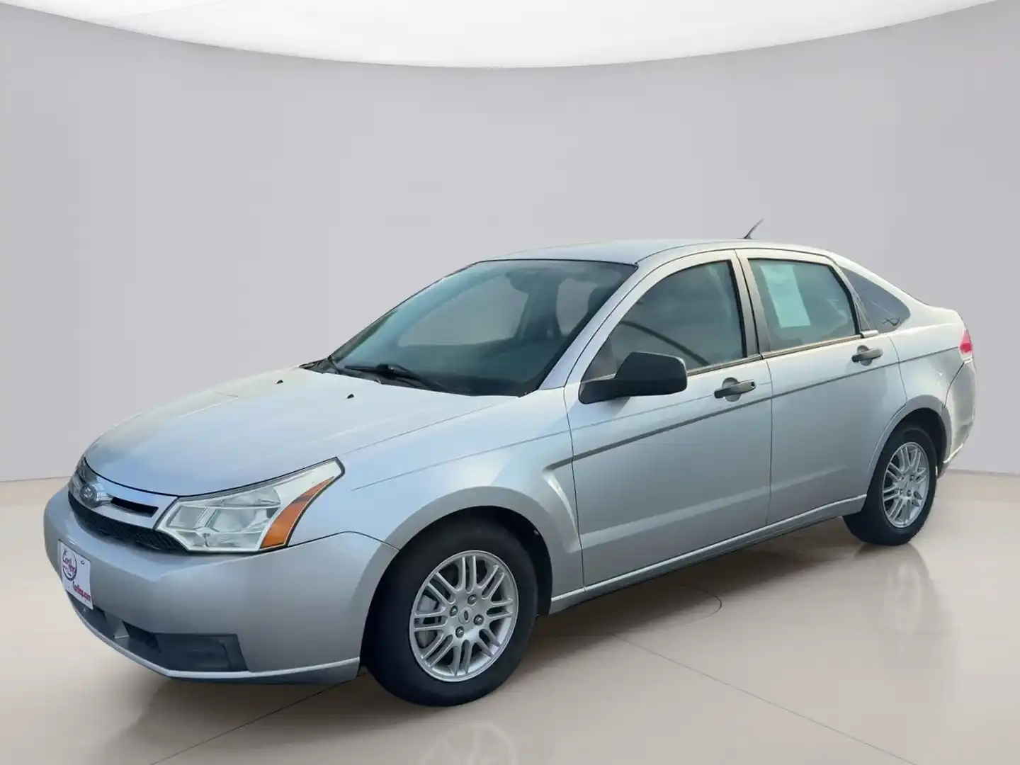 2010 Ford Focus SE's photo