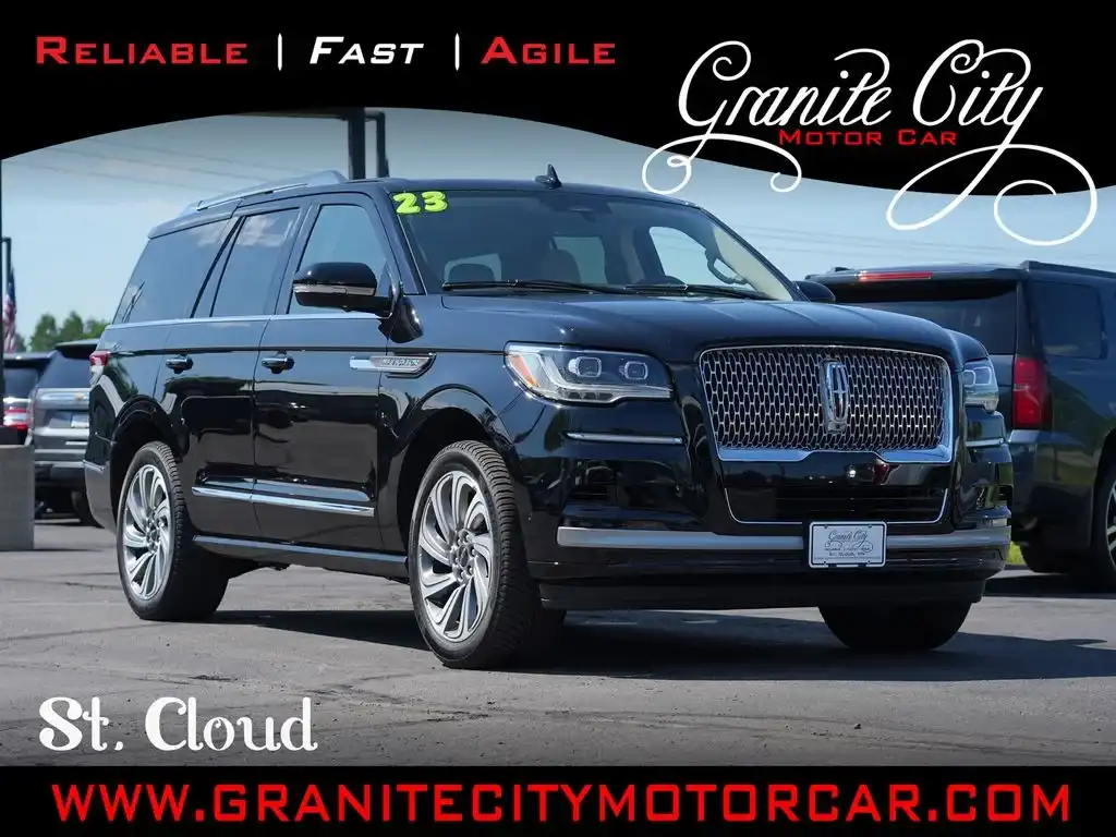 2023 Lincoln Navigator Reserve 4WD's photo