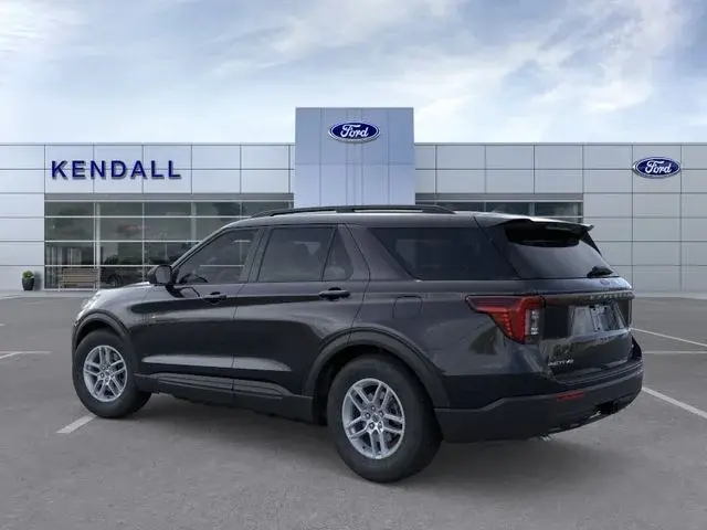 2026 Ford Explorer Active 4WD photo 4