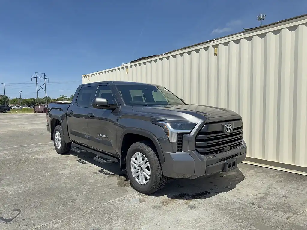 2025 Toyota Tundra SR5 3.4L 4WD CrewMax 5.5' Bed's photo