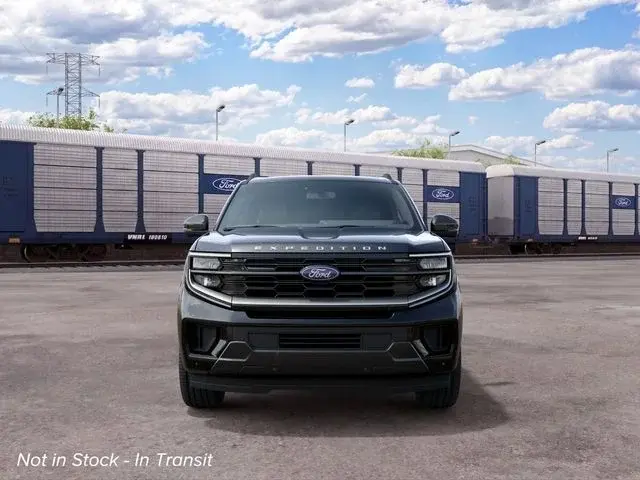 2027 Ford Expedition Platinum MAX 4x4 photo 3