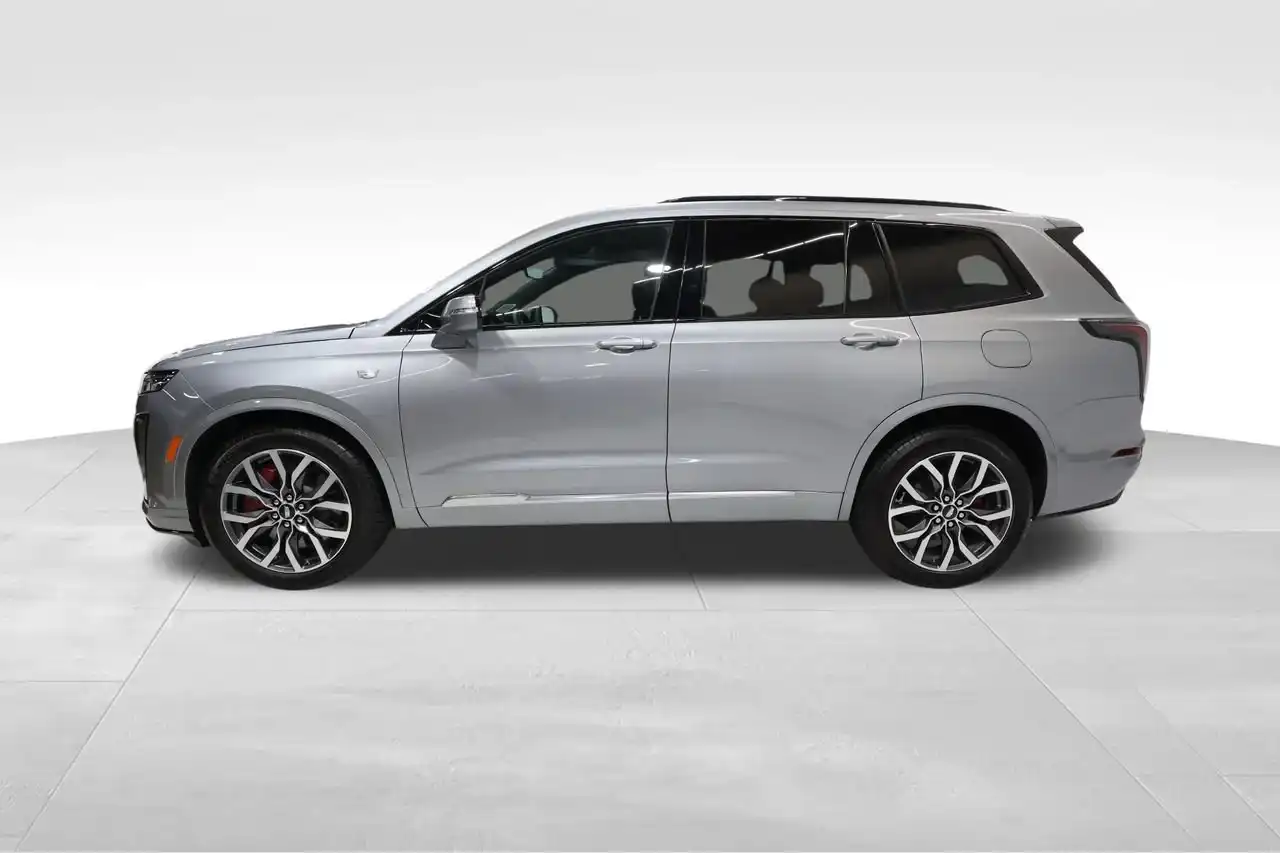 2025 Cadillac XT6 Sport Auto 4WD's photo