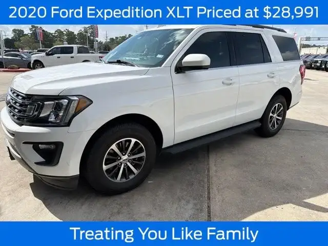 2020 Ford Expedition XLT photo 1