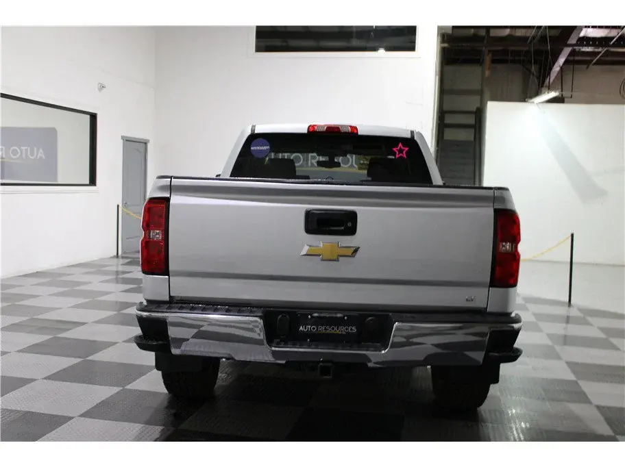 2014 Chevrolet Silverado 1500 2LT 4X4 Double Cab Std Box photo 5