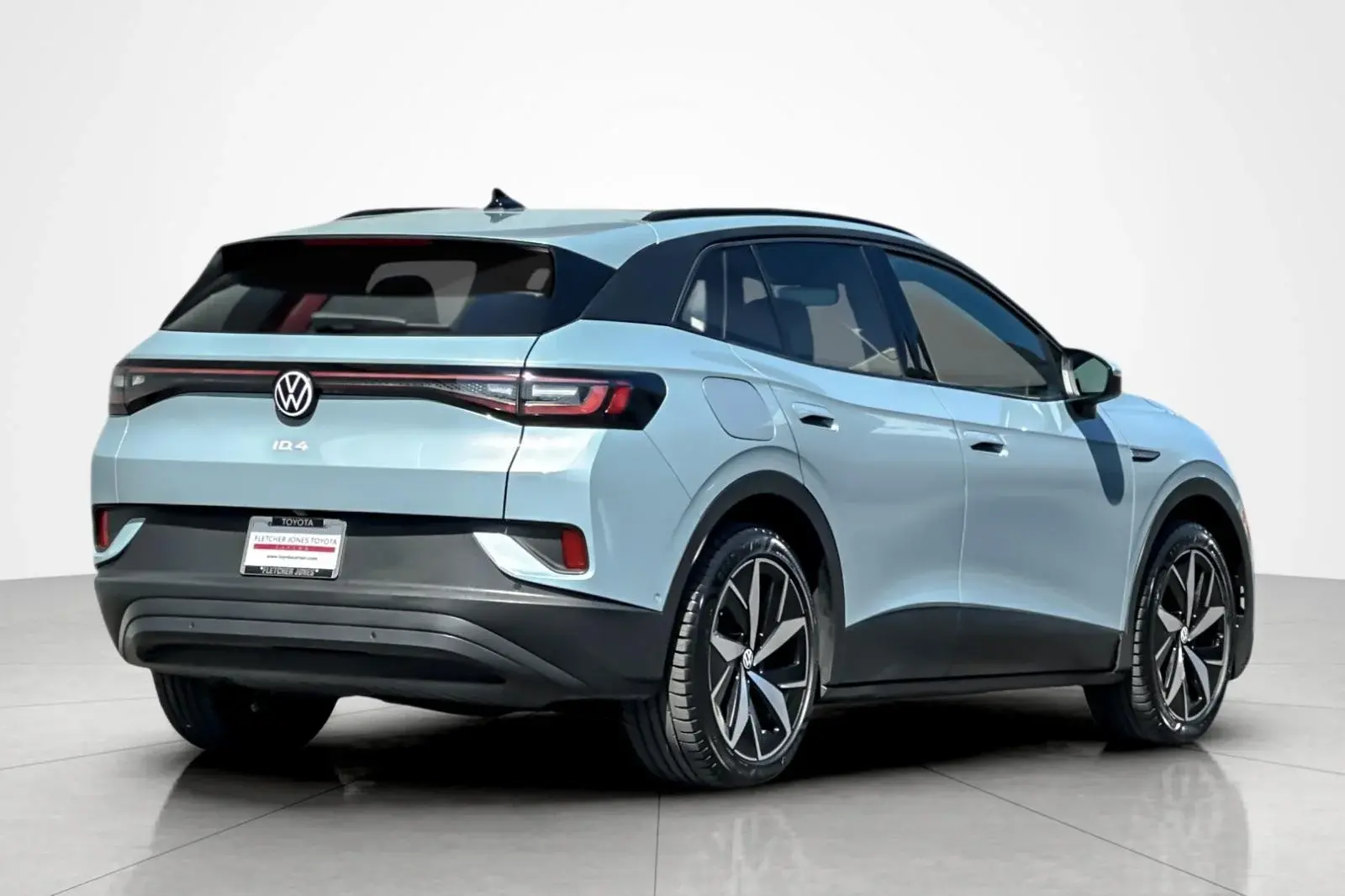 2025 Volkswagen ID.4 PRO S photo 5