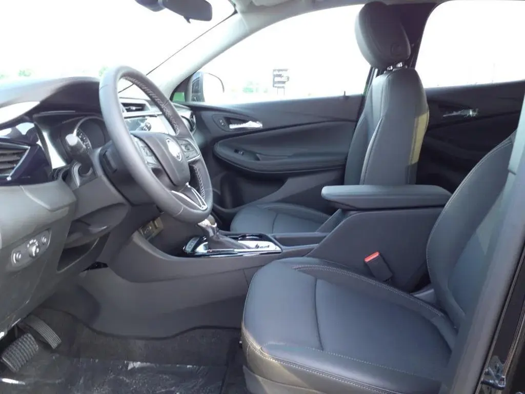 2023 Buick Encore GX Preferred AWD photo 5