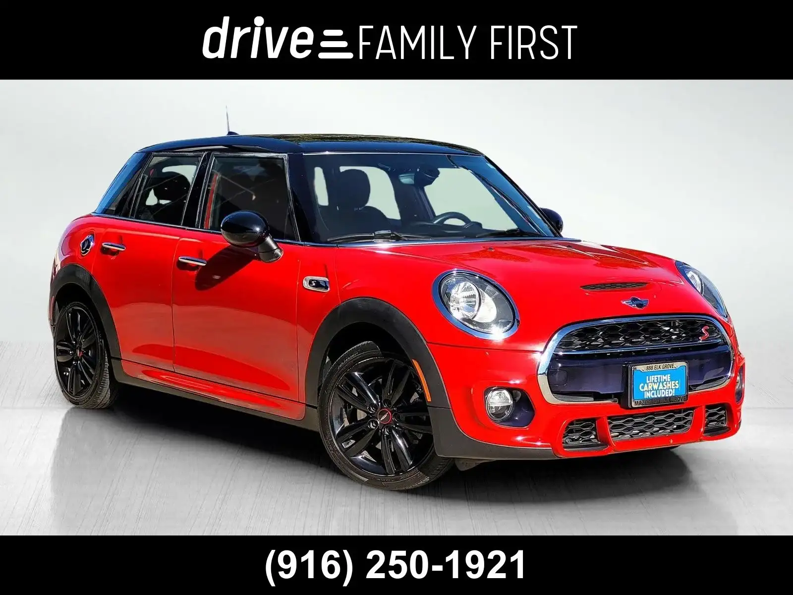 2015 MINI Cooper S 4 Door's photo