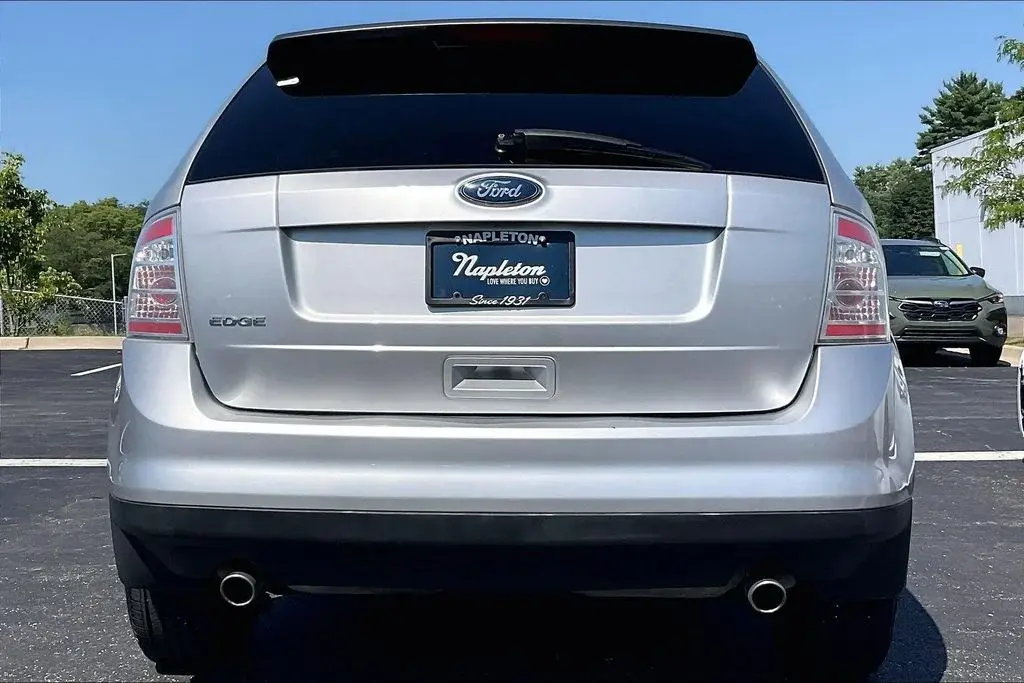 2010 Ford Edge SE photo 3
