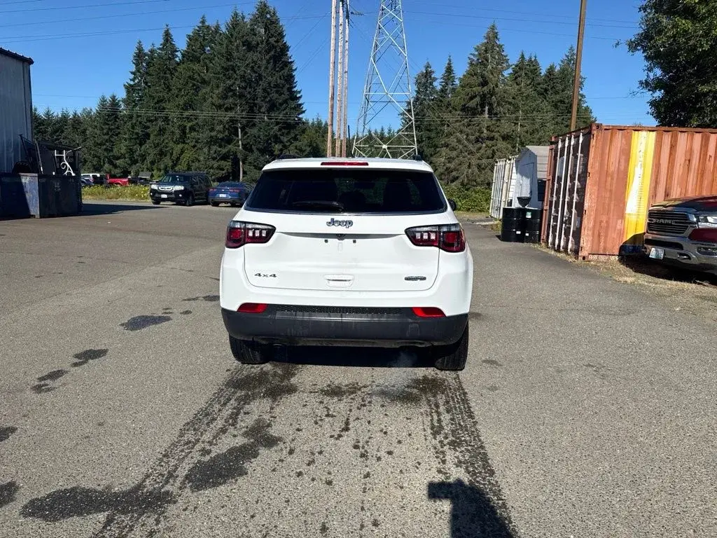 2024 Jeep Compass Latitude 4X4 photo 5