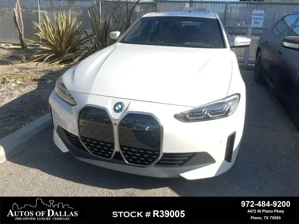 2023 BMW i4 eDrive35's photo
