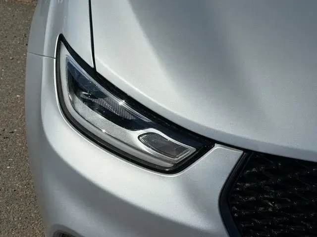 2026 Chrysler Pacifica Limited AWD photo 5