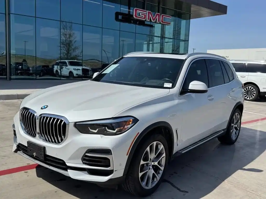 2023 BMW X5 sDrive40i's photo