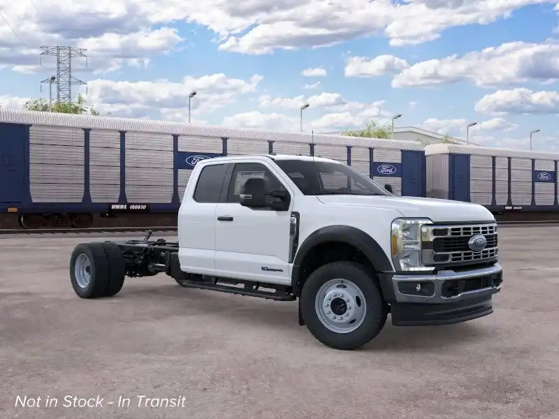 2026 Ford F-550 XL 4x4 SuperCab 168-In DRW's photo