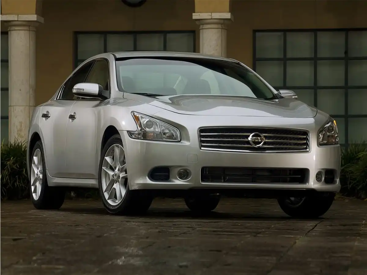 2010 Nissan Maxima 3.5 SV's photo