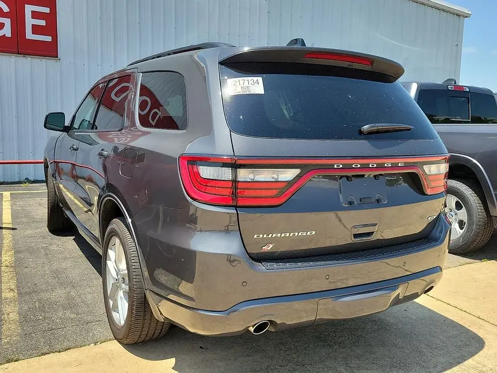2025 Dodge Durango GT Plus AWD photo 3