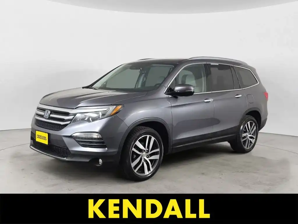 2016 Honda Pilot 4WD Touring's photo