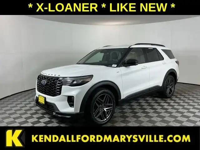 2026 Ford Explorer ST-Line 4WD's photo