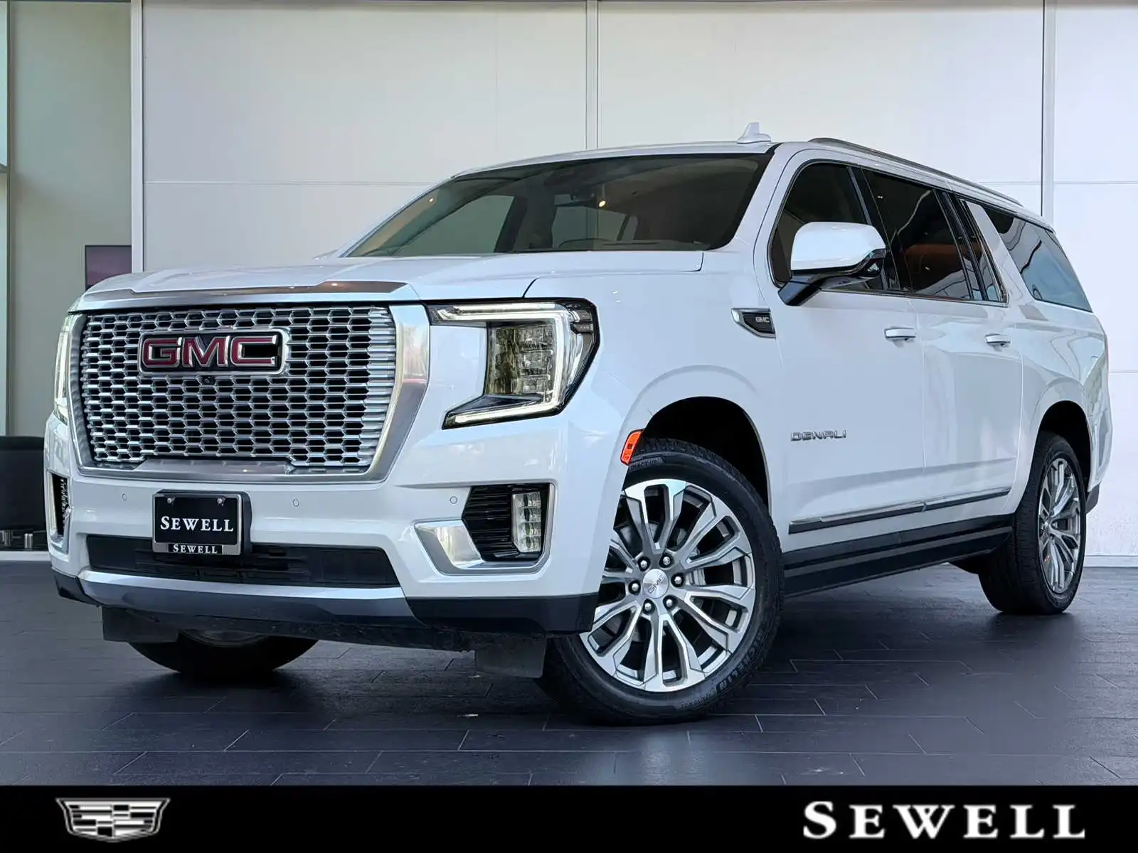 2021 GMC Yukon Denali AWD's photo