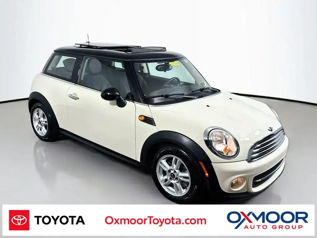 2012 MINI Cooper Base's photo