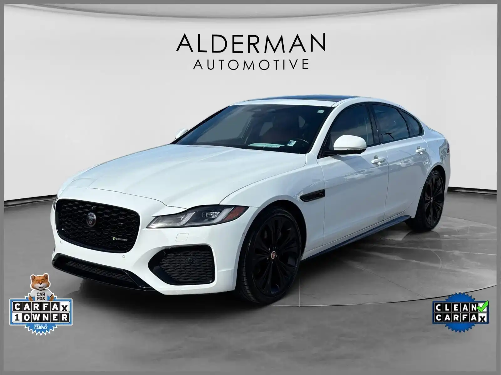 2021 Jaguar XF P300 R-Dynamic SE's photo