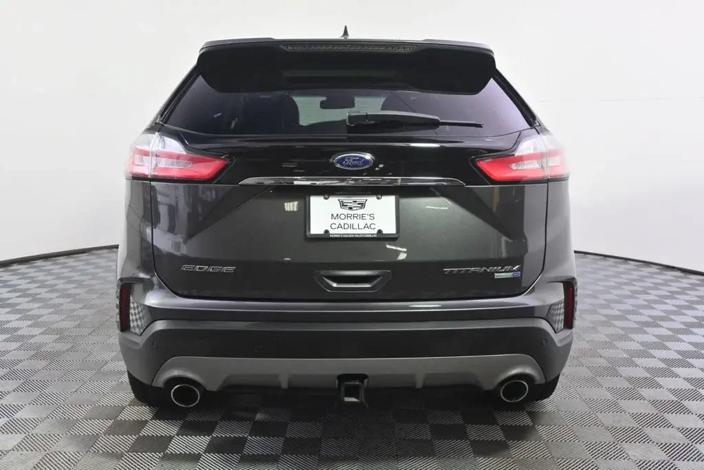 2019 Ford Edge Titanium AWD photo 5