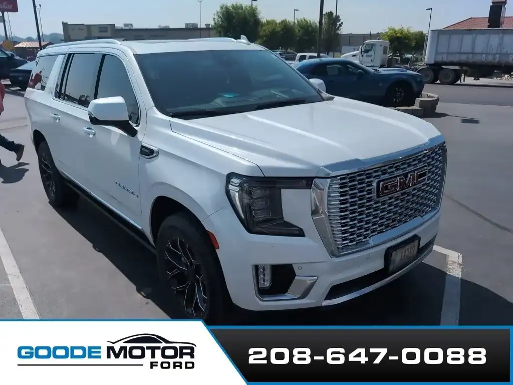 2023 GMC Yukon Denali AWD's photo