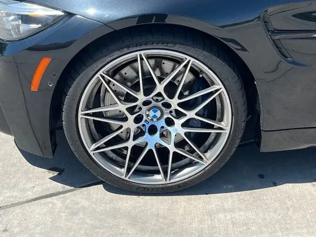 2020 BMW M4 Base photo 3