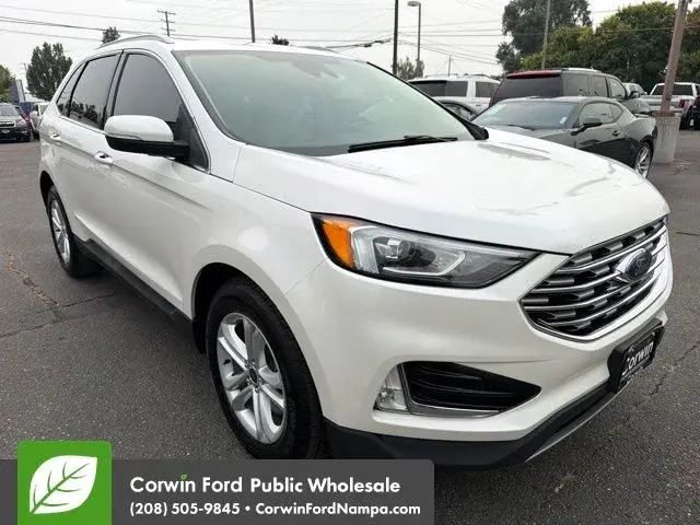 2019 Ford Edge SEL AWD photo 3