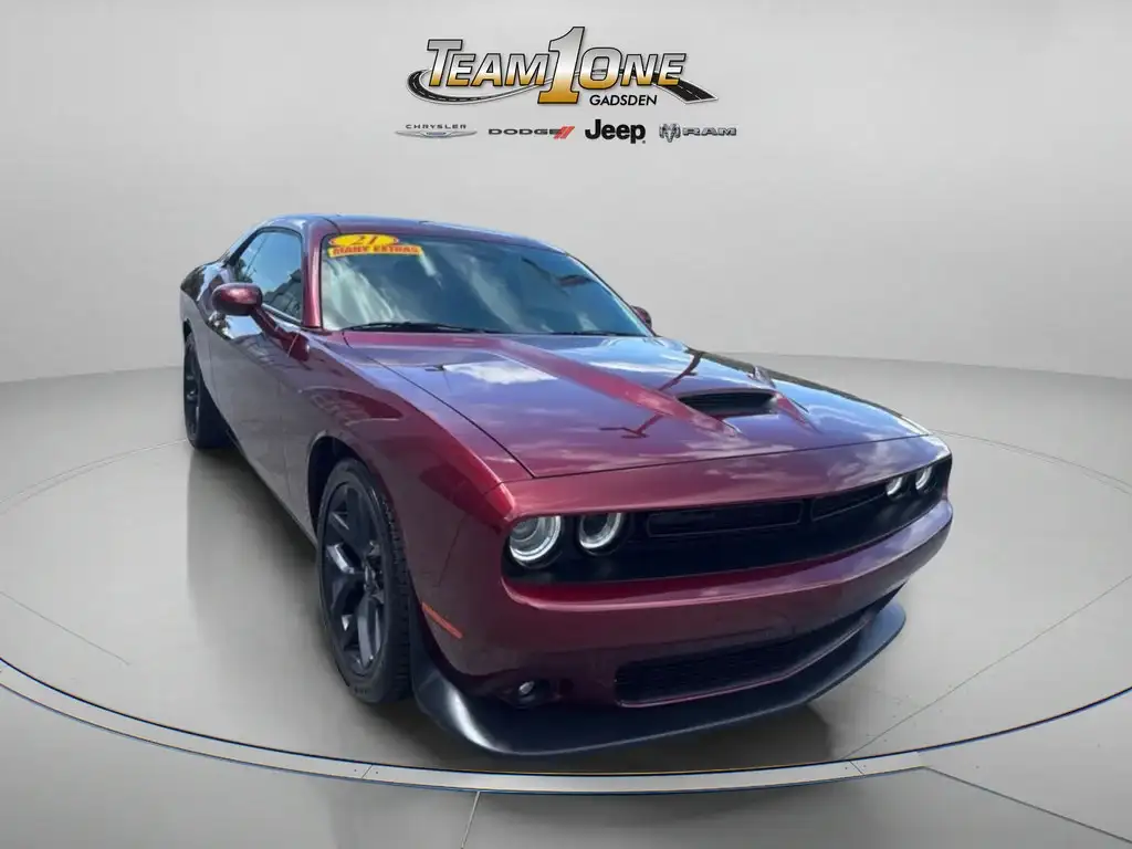 2021 Dodge Challenger GT Auto's photo