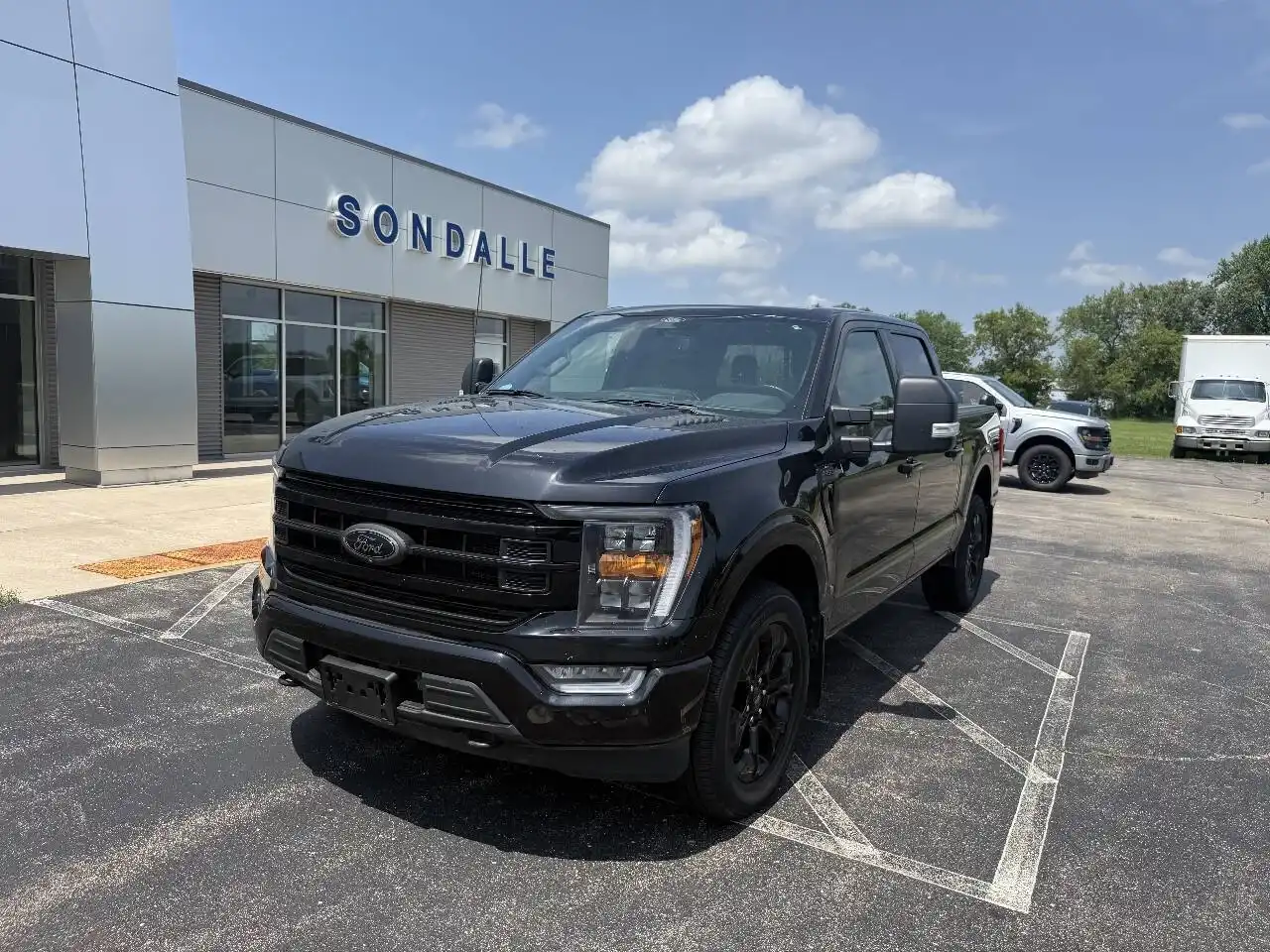 2022 Ford F-150 XLT 4x4 SuperCrew 145 in's photo