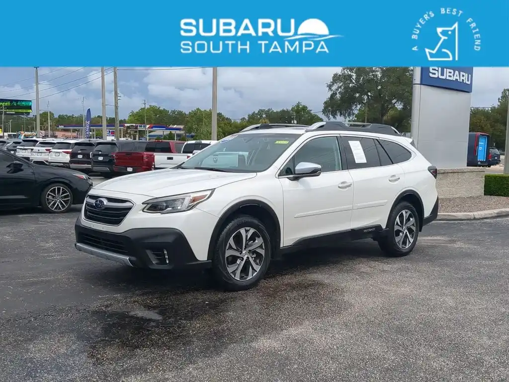 2020 Subaru Outback Touring's photo