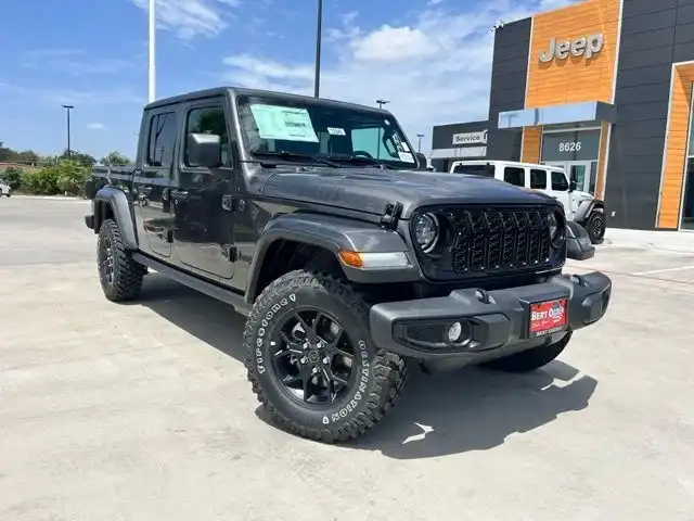 2026 Jeep Gladiator Willys Auto's photo