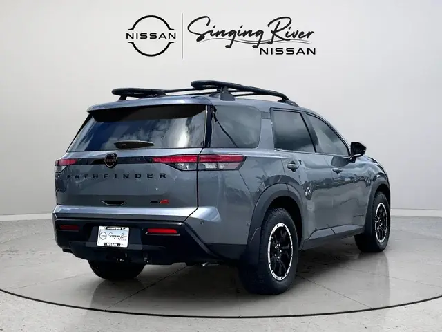2026 Nissan Pathfinder Rock Creek 4WD photo 5