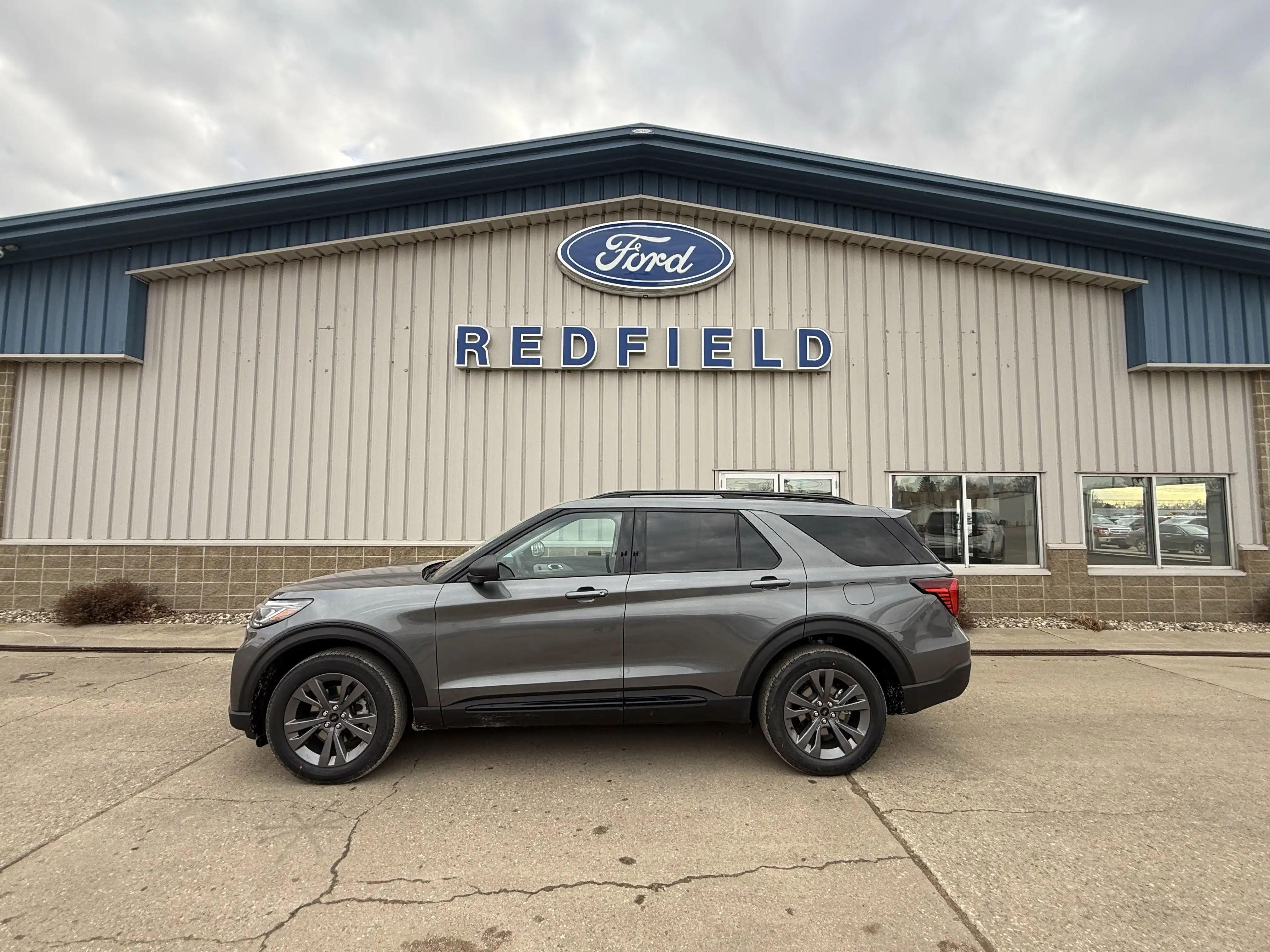 2026 Ford Explorer Active 4WD's photo