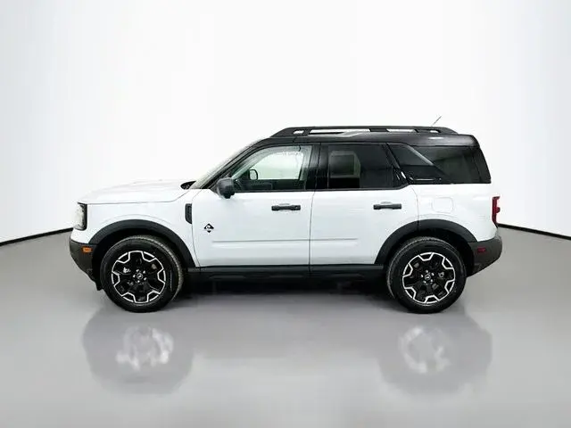 2026 Ford Bronco Sport Outer Banks 4X4 photo 4