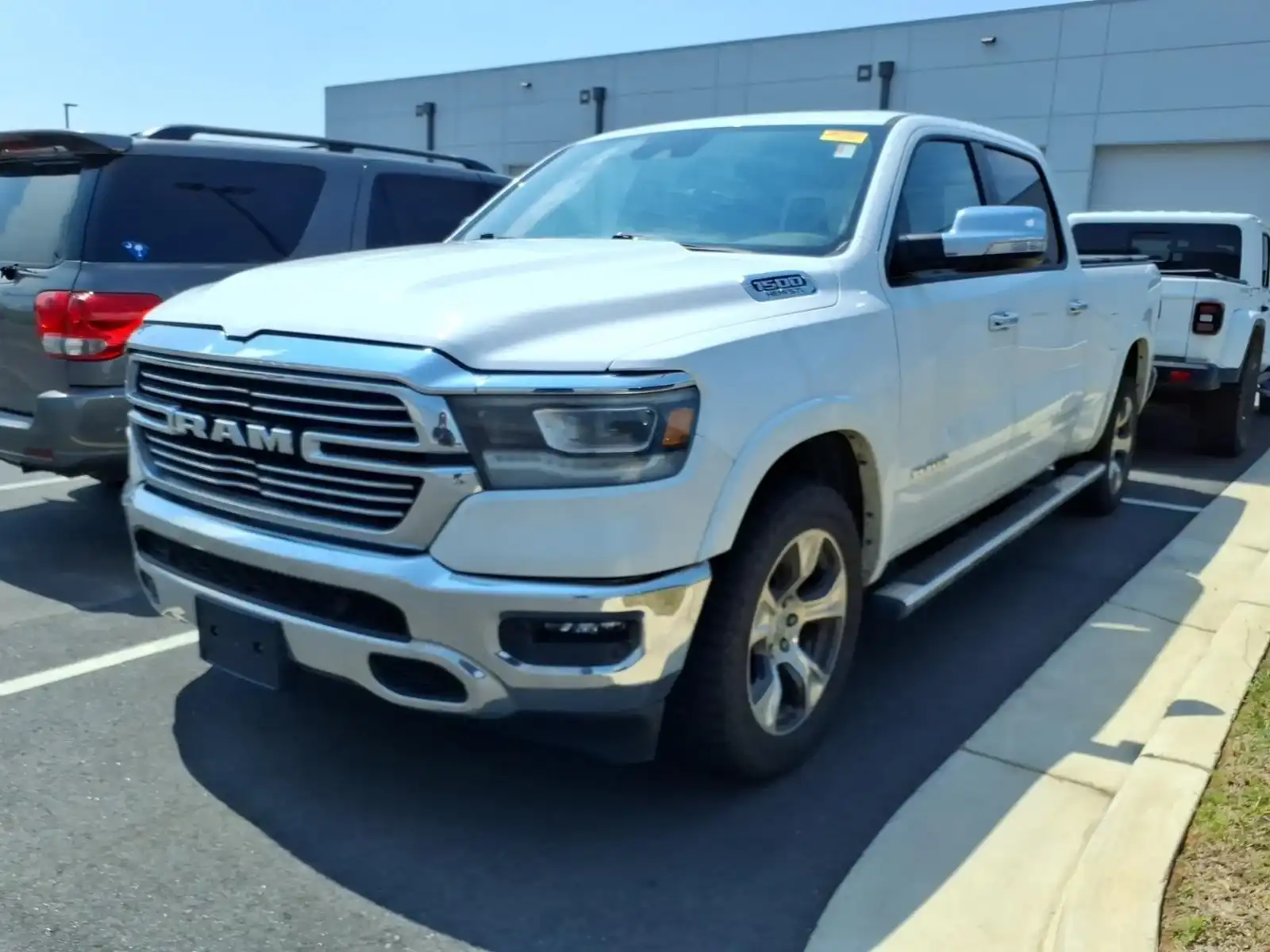 2022 RAM 1500 Laramie Crew Cab 6'4's photo