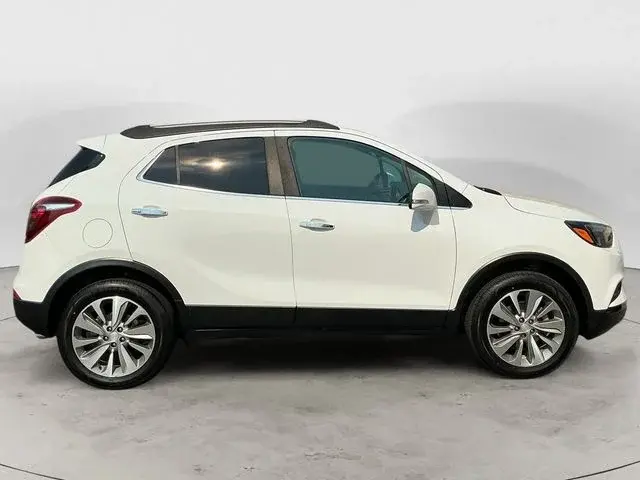 2019 Buick Encore Preferred AWD photo 4