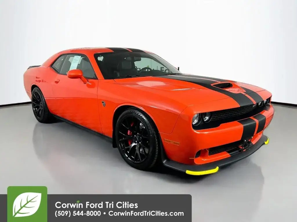 2016 Dodge Challenger SRT Hellcat photo 1