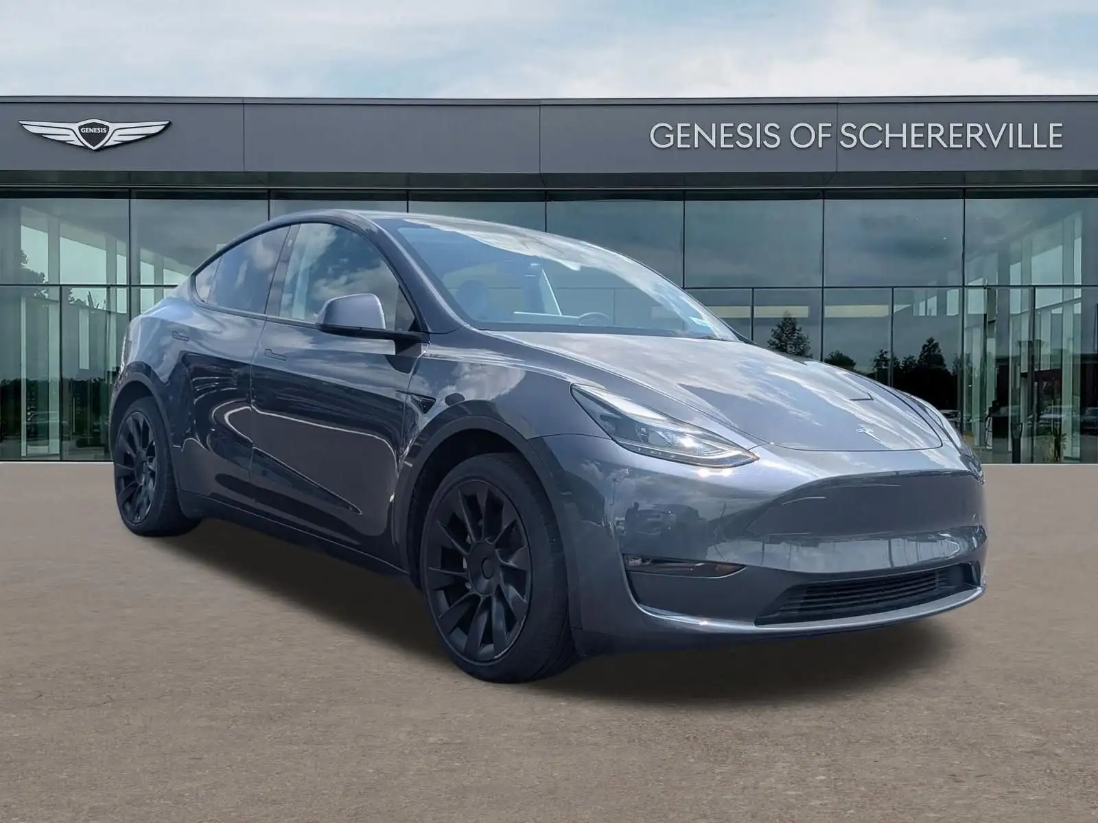 2023 Tesla Model Y Long Range Dual Motor All-Wheel Drive's photo