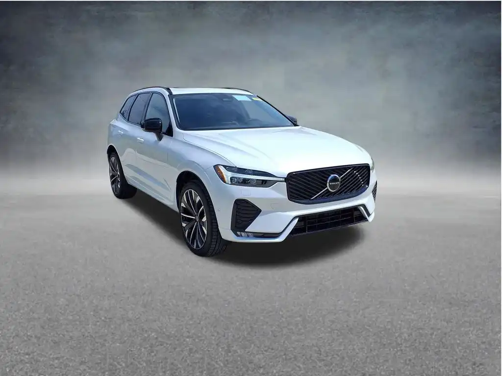 2026 Volvo XC60 B5 Ultra Dark AWD's photo